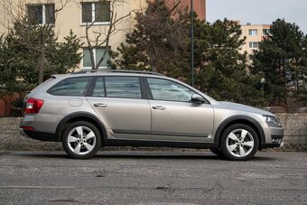 Škoda Octavia Kombi SCOUT 2.0 TDI DSG 4x4 - 3