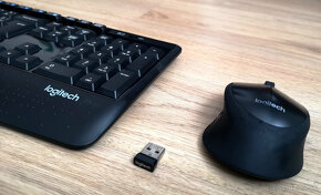 Wireless klávesnica + myš - 3