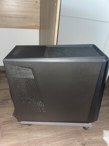 Predám herný pc Asus ROG TYTAN - 3