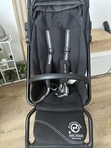 Cybex Eezy S Twist+2 - 3