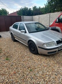 Rozpredam škoda Octavia 1.6 75kw AVU - 3