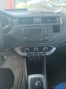 Rozpredám Kia Rio 1.25 CVVT 63kw 2012 G4LA - 3