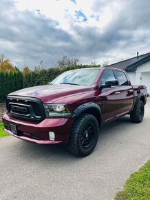 Predám Dodge RAM BIGHORN 5.7 HEMI 4x4 - 3