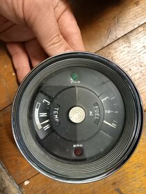 Ford Anglia tachometer - 3