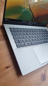 Asus zenbook 14 OLED - 3