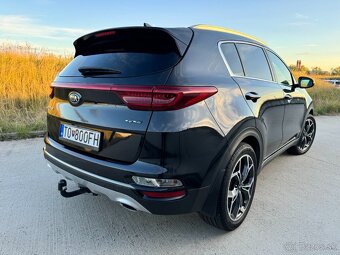 KIA Sportage 2.0 CRDi + 48V (Mild Hybrid) GT-Line A/T - 3