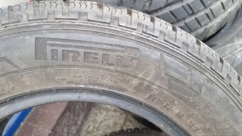 Pirelli 175/70r14c zimné - 3