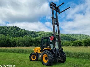 Terénny vysokozdvižný vozík JCB 4X4 JCB 930-4 AKO NOVÝ 2015 - 3