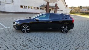 Volvo V60 D3 150PS AT6 R-Design - 3