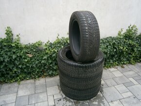 Predám 4x zimné pneu Pirelli 235/55 R19 105HXL - 3