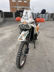 KTM LC4 640 Adventure - 3