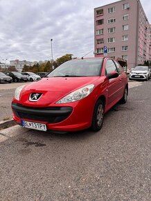 Predám Peugeot 206+ 1,1 benzín 2009 - 3