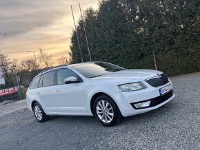 Škoda Octavia Combi 1.6 TDI Elegance DSG - 3