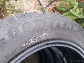 dve zimné pneumatiky 185 / 65 R15, 88T, GOOD YEAR - 3