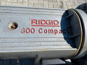 Ridgid 300 Compact elektrický zavitorez do 2" - 3