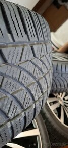 Hankook KINERGY 4S  235/45 R17 - 3