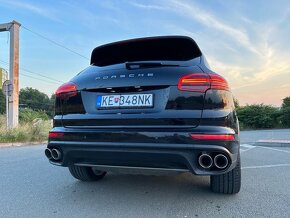 Porsche Cayenne - 3