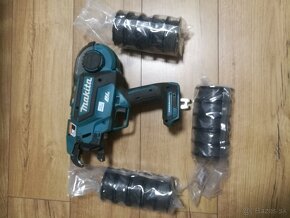 Makita dtr 180 - 3