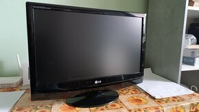 Televízor LG 24"-60cm - 3