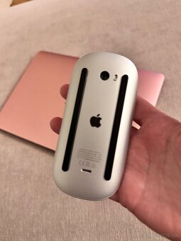 MacBook 12" Rose Gold + Apple myš - 3