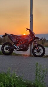 KTM 690 SMC-R 2019 - 3