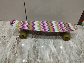 Pennyboard-bielo farebný - 3