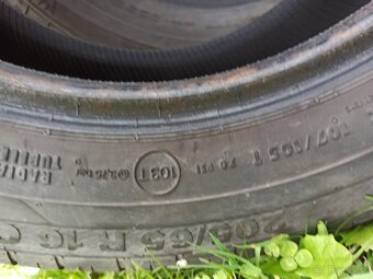 Predám letné pneu 205/65 R16C - 3