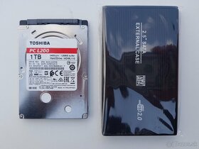 Externý hard disk s USB 2.0 - 3