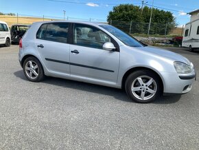 Volkswagen Golf 5 1.6 FSI 85Kw - 3