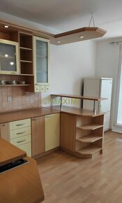 1 izbový byt prerobený na 2 izbový, balkón, Chrenová - 3