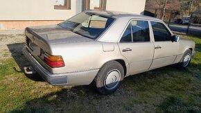 Mercedes Benz W 124 , 2.5 D - 3