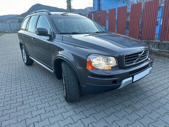 Volvo XC90 2,4 D5 AWD manuál - 3