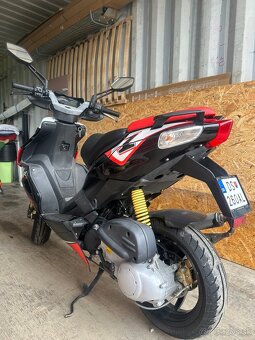 Aprilia sr 50 2015 - 3