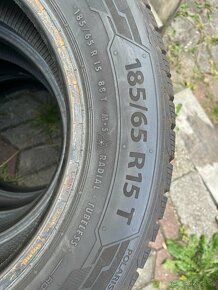 Predám gumy 185/65 R15 - 3