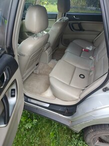 Subaru outback 3.0 - 3