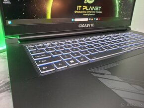 Nerozbalený 17,3" Gigabyte Gaming NB 144Hz, i5-12gen/RTX4060 - 3