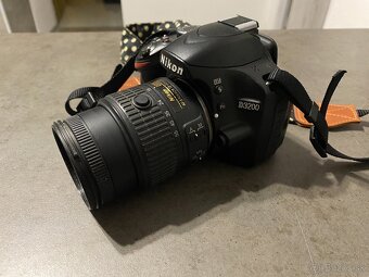 Nikon D3200 - TOP STAV - 3