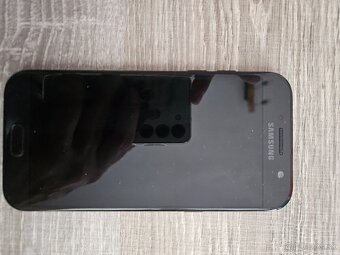 Samsung Galaxy A520F 32GB - 3