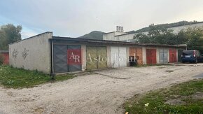 PREDAJ: Murovaná garáž 20 m2 v radovej zástavbe pri Smrečine - 3