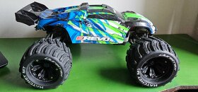 E-REVO V2 tqi TRAXXAS pripadne vymením - 3