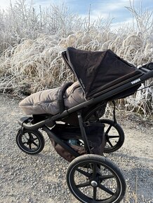 Thule Urban Glide 2 s prislusenstvom - 3