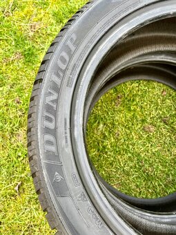 235/50 r19 zimné DUNLOP 99H - 3