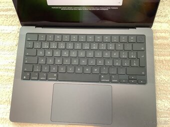 MacBook Pro 14" M3 PRO SK 2023 Vesmírne čierny - 3