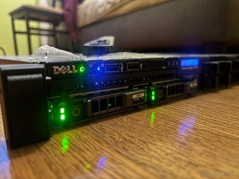 Dell PowerEdge R430 - 3