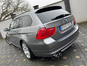 BMW Rad 3 Touring 330d xDrive A/T 180kw-245PS - 3