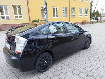 Toyota prius hybrid - 3