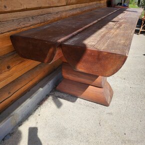Masívny stôl s lavicami - 3