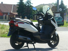 Kymco Downtown 300 ie - 3