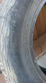 Pneu 275/60 r20 - 3