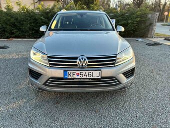 Volkswagen Touareg  3.0TDI  4x4 - 3